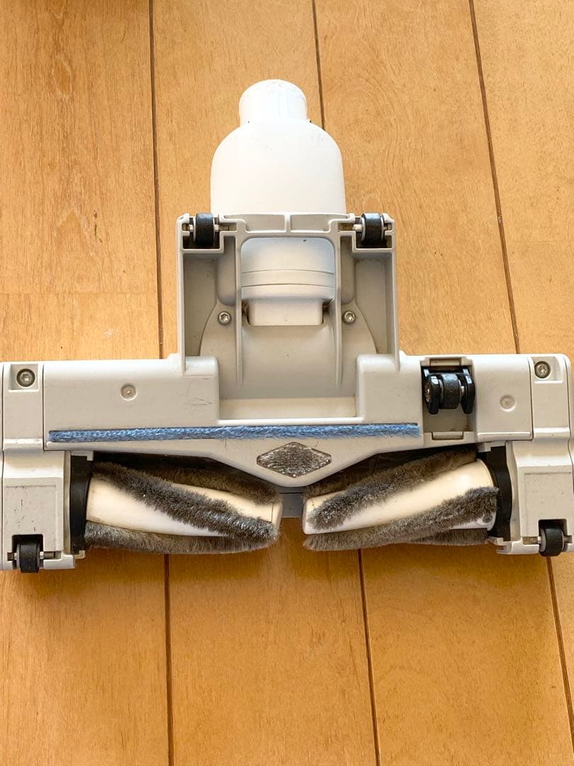 Panasonic パナソニック 充電式掃除機 MC-NS10K ジャンク品