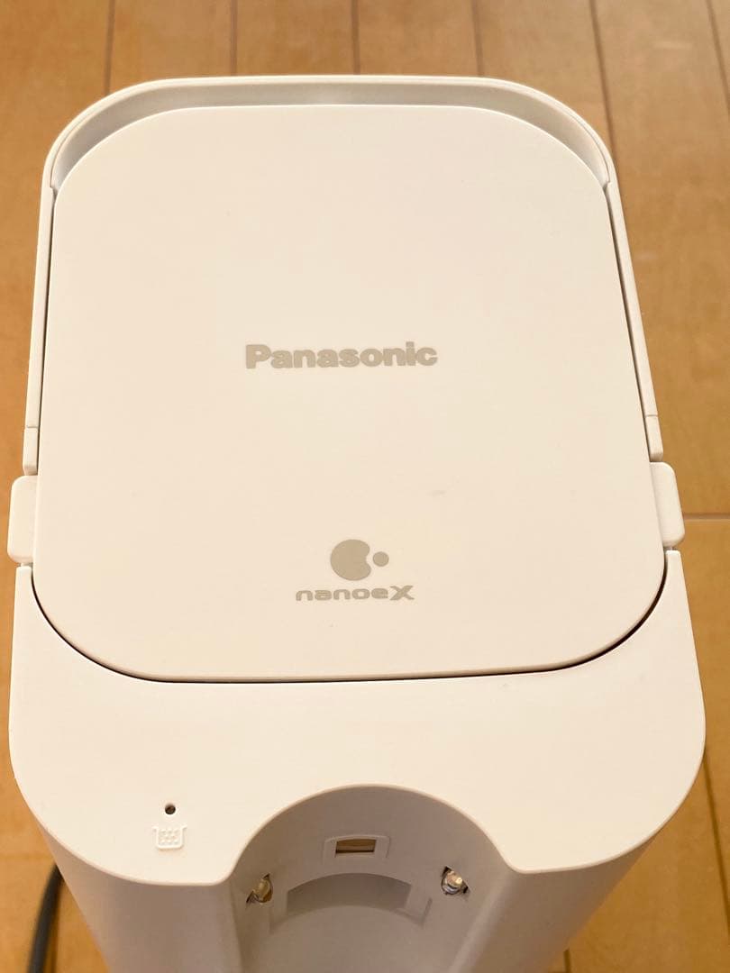 Panasonic パナソニック 充電式掃除機 MC-NS10K ジャンク品