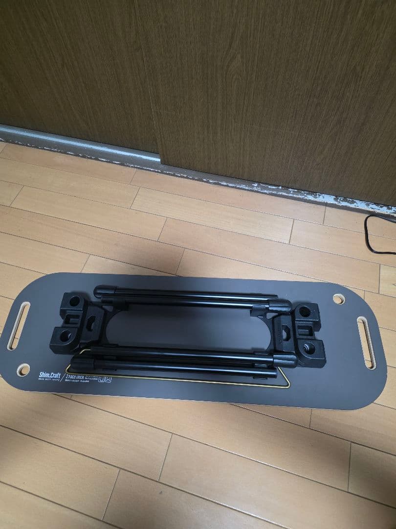simcraft スケートボード型テーブル
