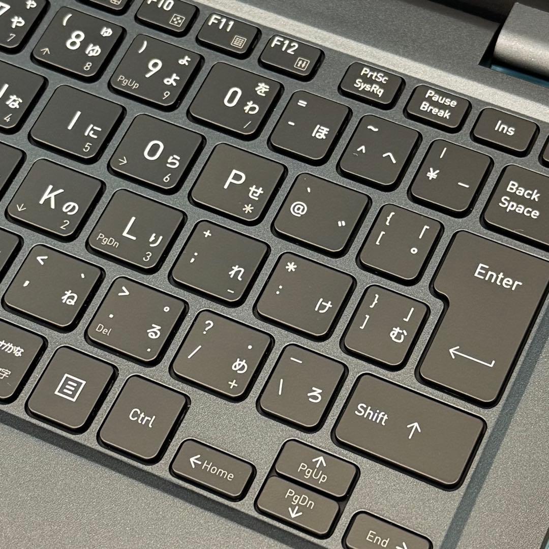 932準美品 dynabook G83/HU 第11世代 16GB office