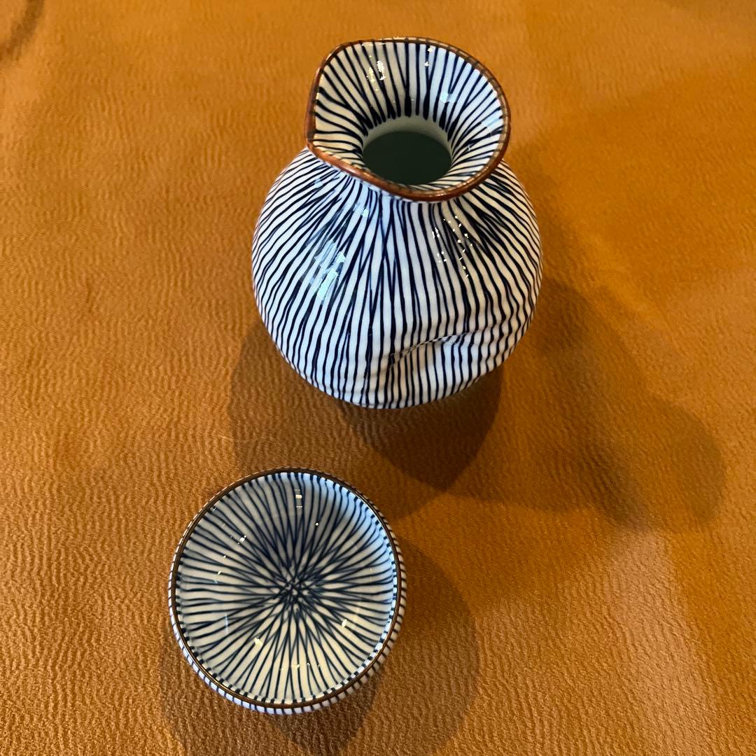 青いストライプ模様の陶器12点セット