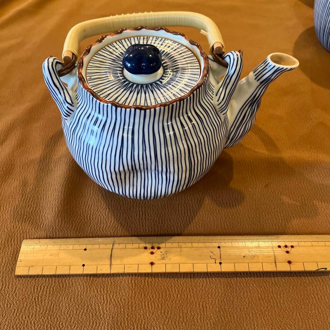 青いストライプ模様の陶器12点セット