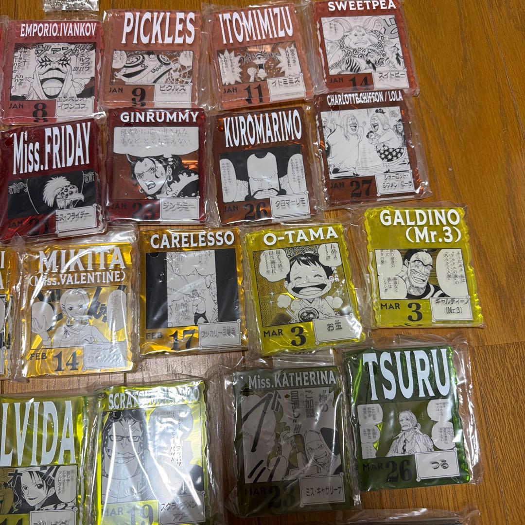 ワンピースベースショップ　一番くじ　アクリルブロック　アクリルチャーム