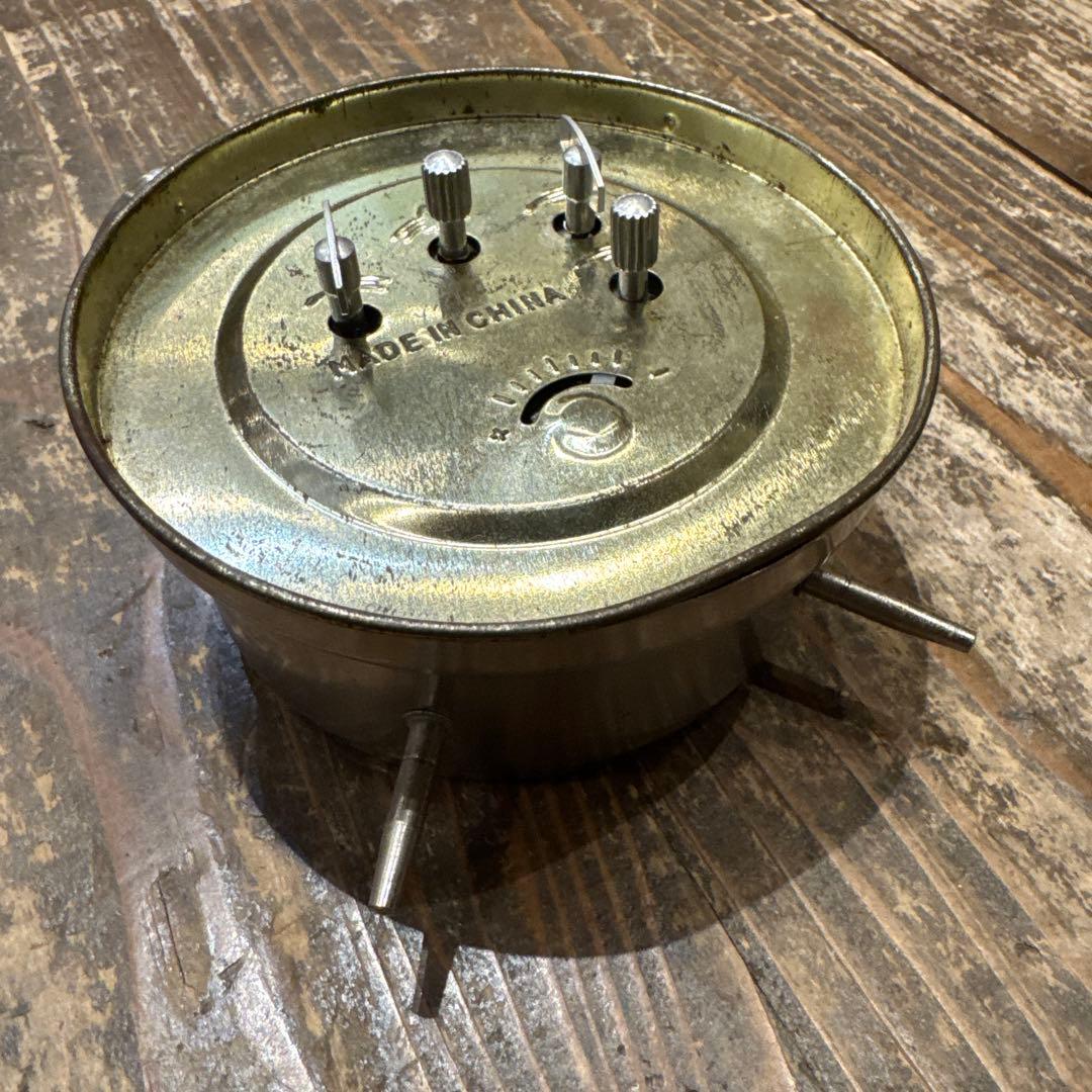 INDEPENDENT 手巻き　目覚まし　時計