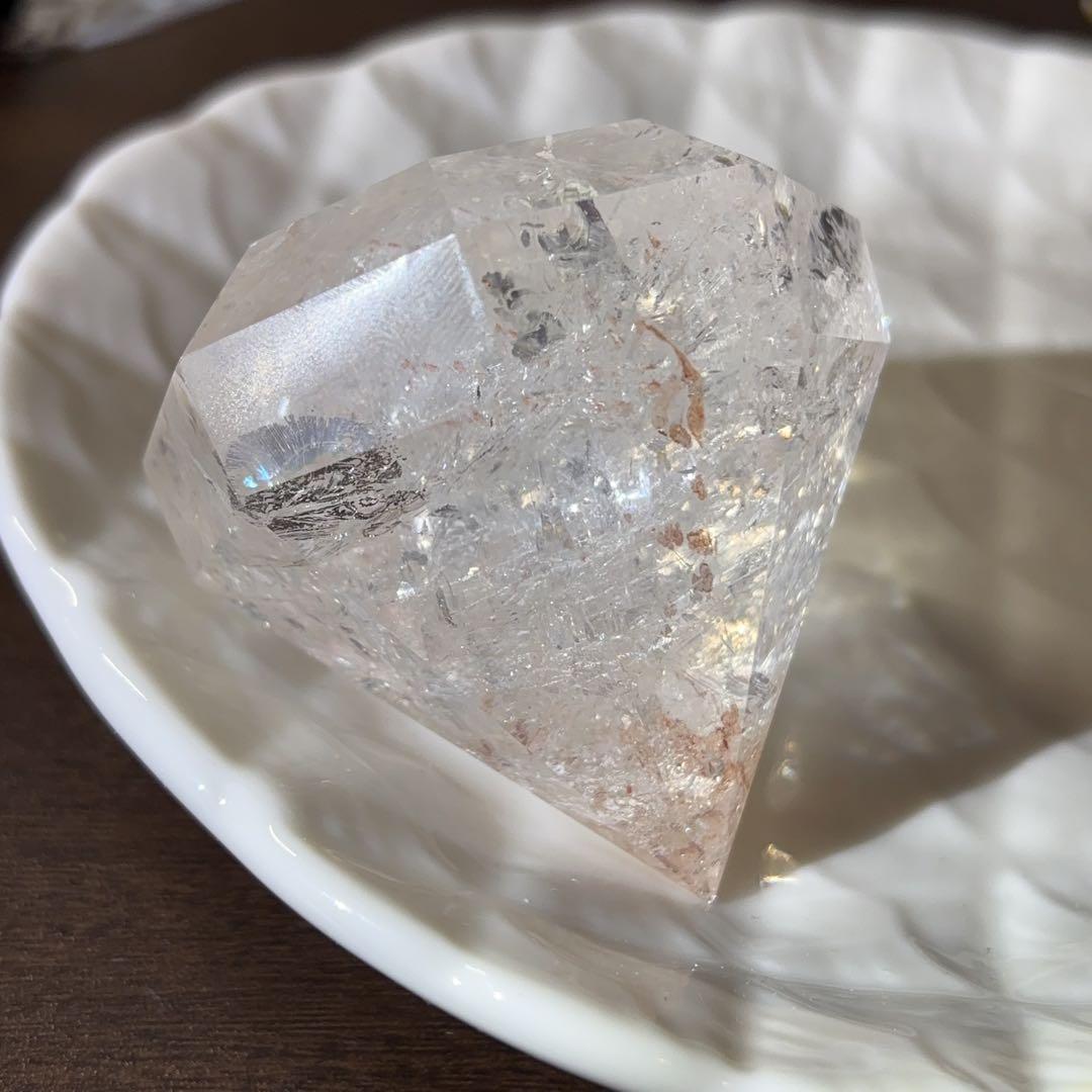 天然石 ピンクアゼツライト ダイヤ型 ピンククリアクォーツ レインボー d495