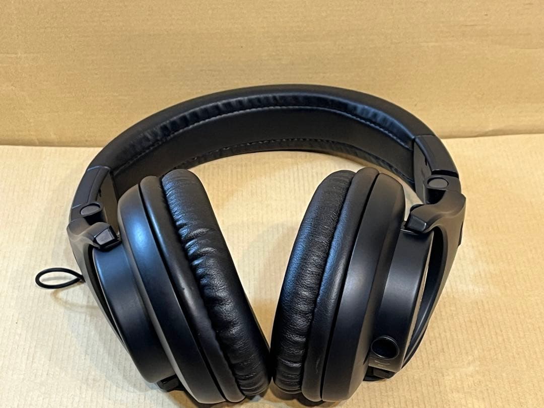 SHURE SRH440 スタジオヘッドフォン