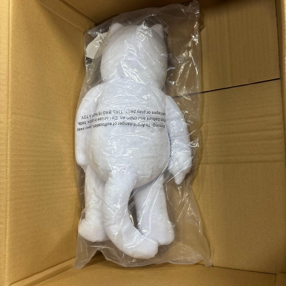 RipNDip 猫のぬいぐるみ