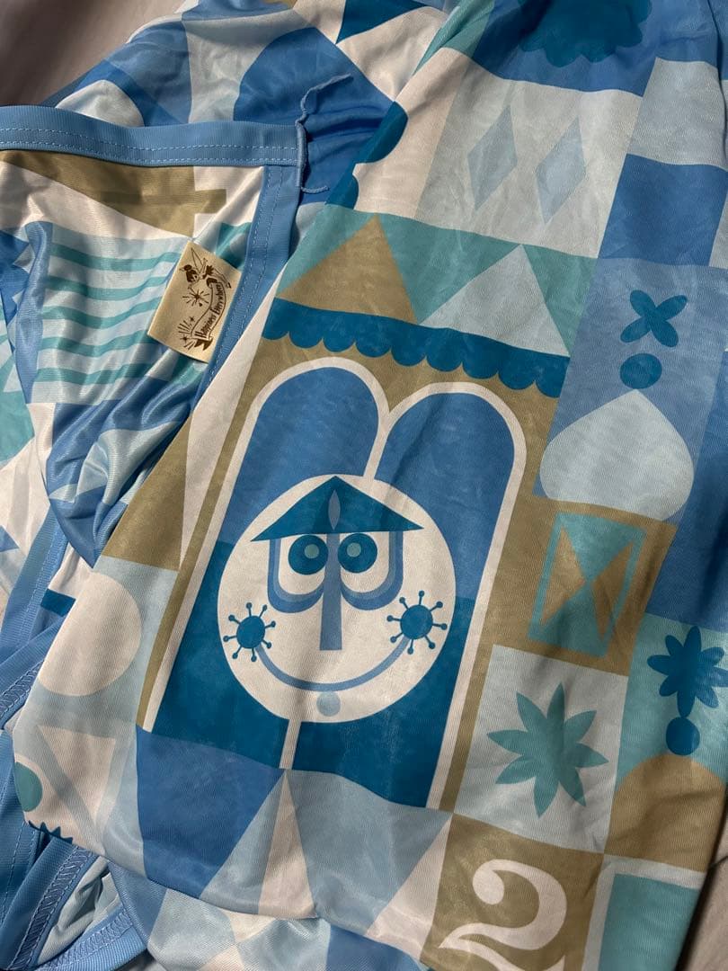 イッツアスモールワールド サマーケット