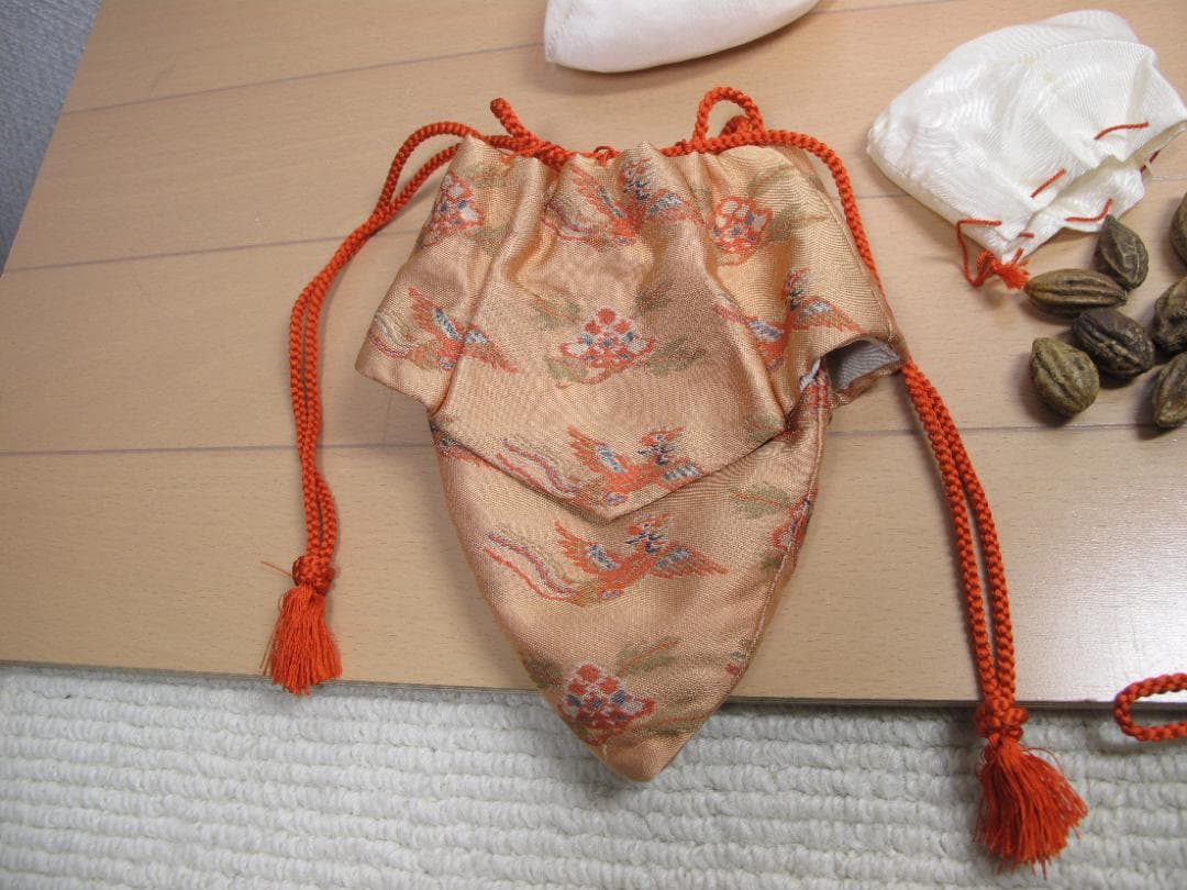 訶梨勒　かりろく　実12個付き　茶道具