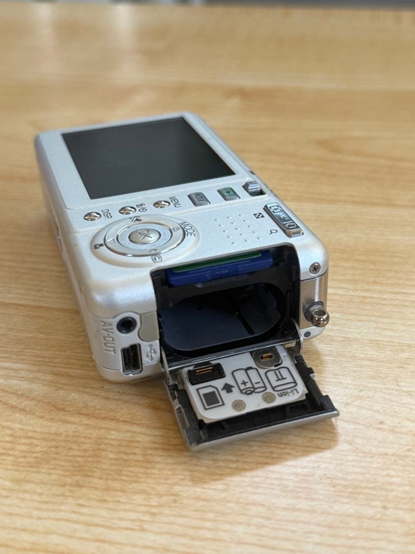 動作確認済み リコー RICOH Caplio R2　充電器・SDカード付属