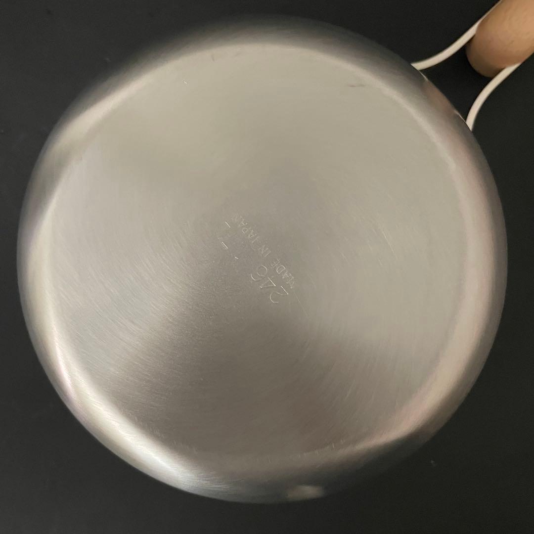 エンゾウ 雪平鍋 18cm 1.7L IH対応 ステンレス 日本製 目盛付き