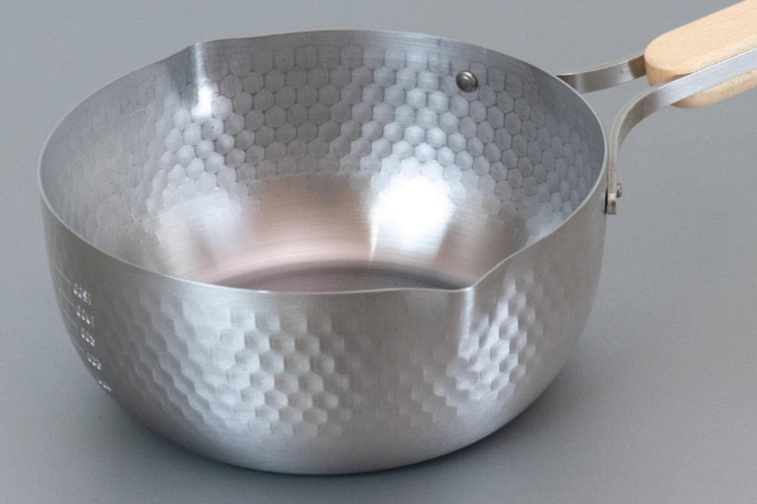 エンゾウ 雪平鍋 18cm 1.7L IH対応 ステンレス 日本製 目盛付き