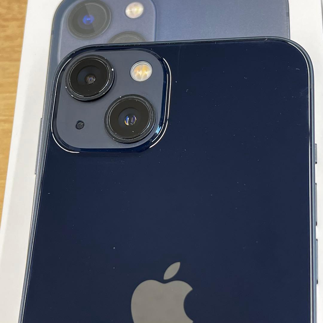 最終値下げ　美品　iPhone13 256GB SIMフリー　ミッドナイト