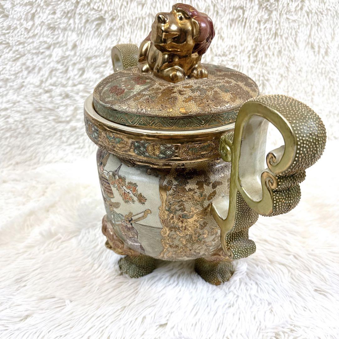 薩摩焼　絢爛豪華　金彩手　　唐獅子足　古薩摩　大香炉　高さ39cm