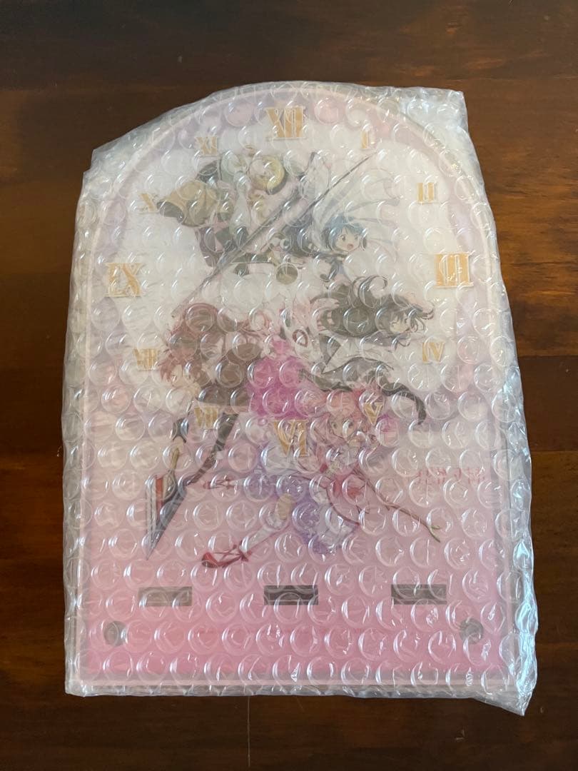 まどマギ ユニバーサル アクリルスタンド時計