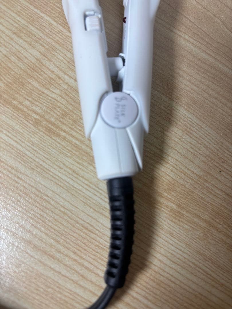 絹女　ミニアイロン　キヌジョ