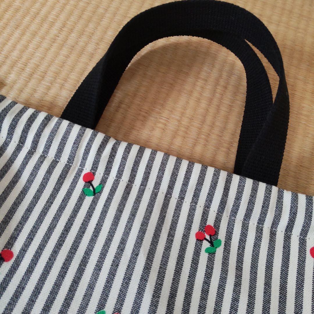 ゆきんこ様✨お取置中　上履き入れ／チェリーミルク5