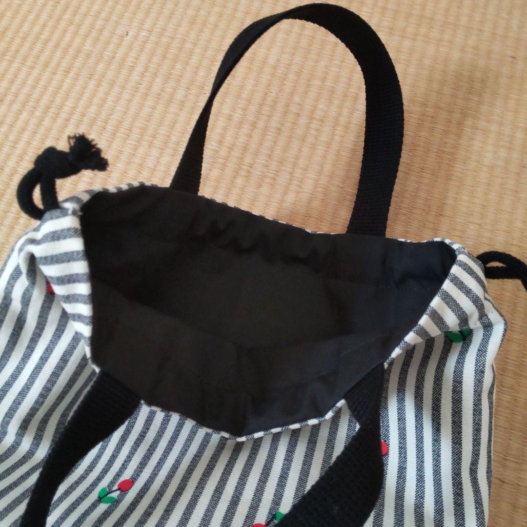 ゆきんこ様✨お取置中　上履き入れ／チェリーミルク5