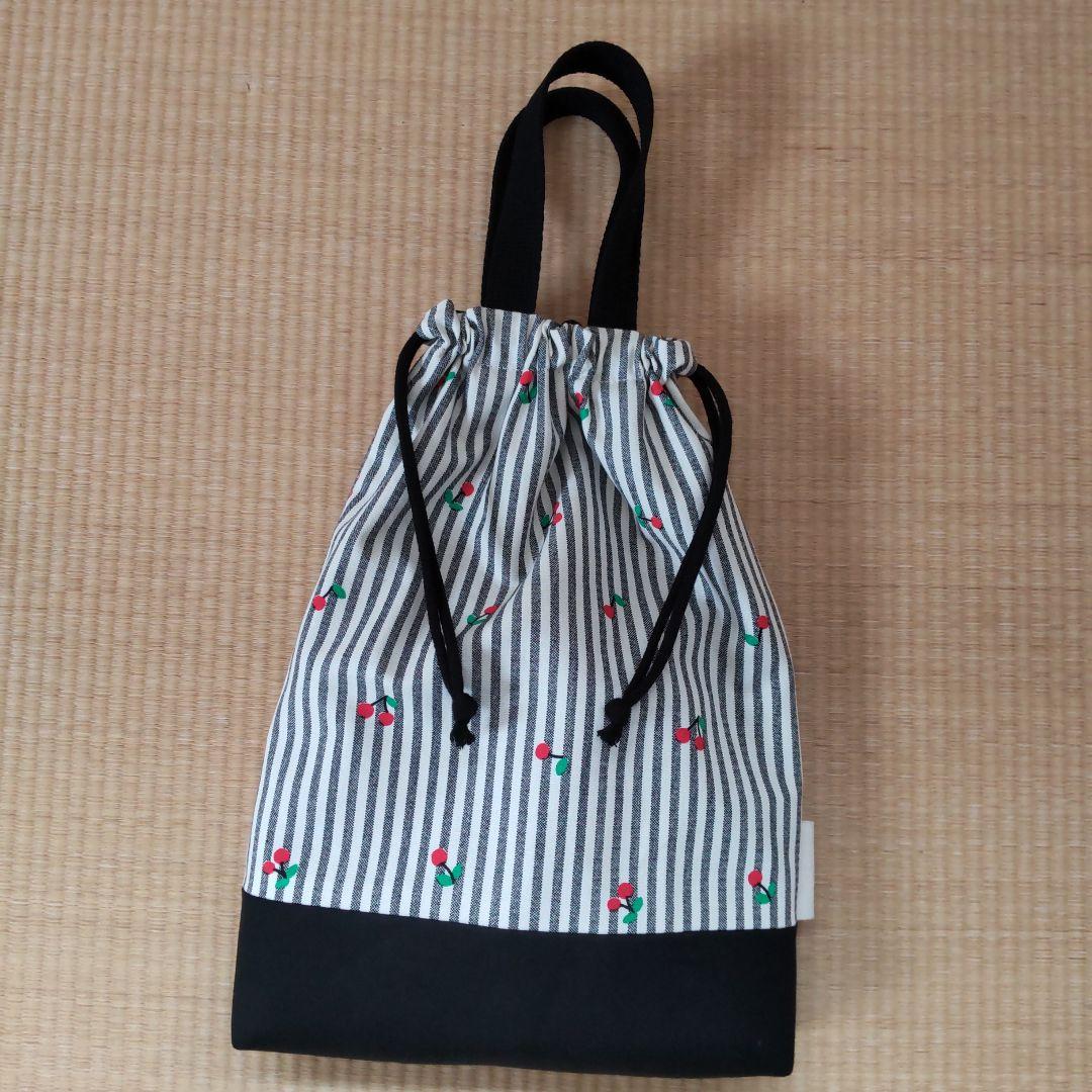 ゆきんこ様✨お取置中　上履き入れ／チェリーミルク5