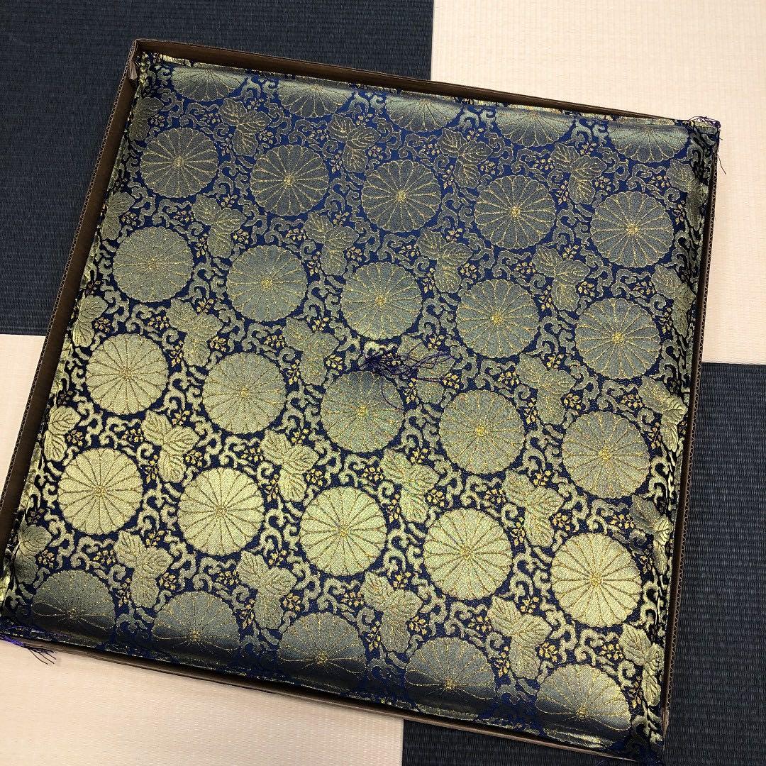 お盆の準備に〜★新品★い草 御前(仏前)座布団　箱に破れあり