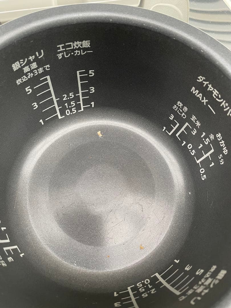 割と綺麗　Panasonic 5合炊圧力IH炊飯器　SR-PB10E4