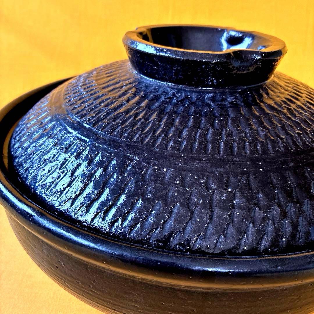 土鍋伊賀焼10.5号深鍋黒釉飛びカンナ