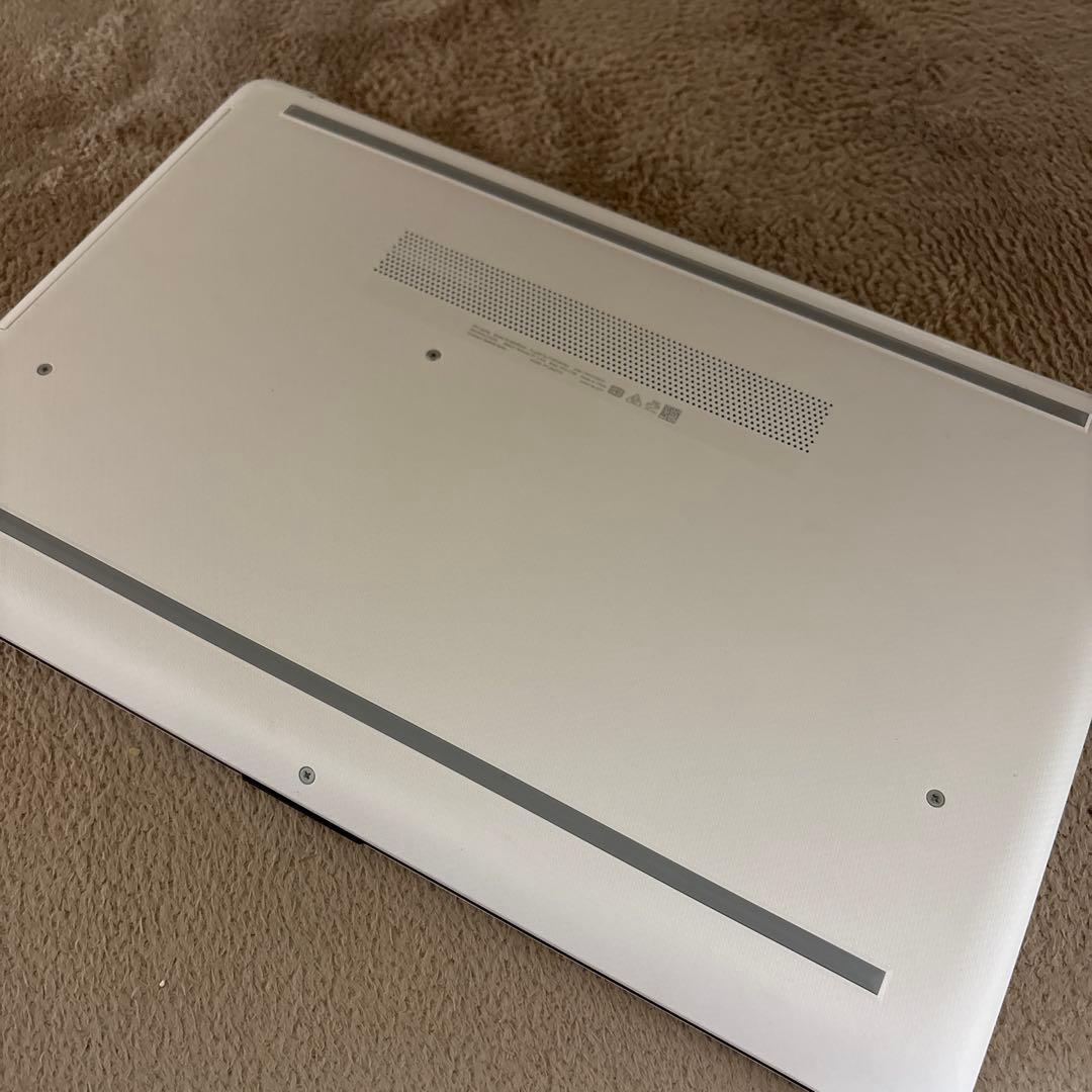 Windowsノート本体 HP15-db1056AU