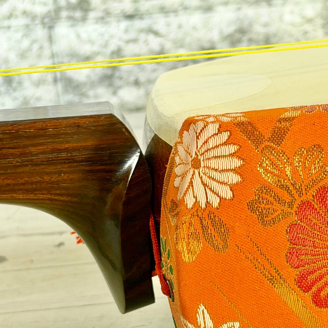 訳あり 中棹三本継三味線 紅木or紫檀・丸打胴・樹脂撥付き