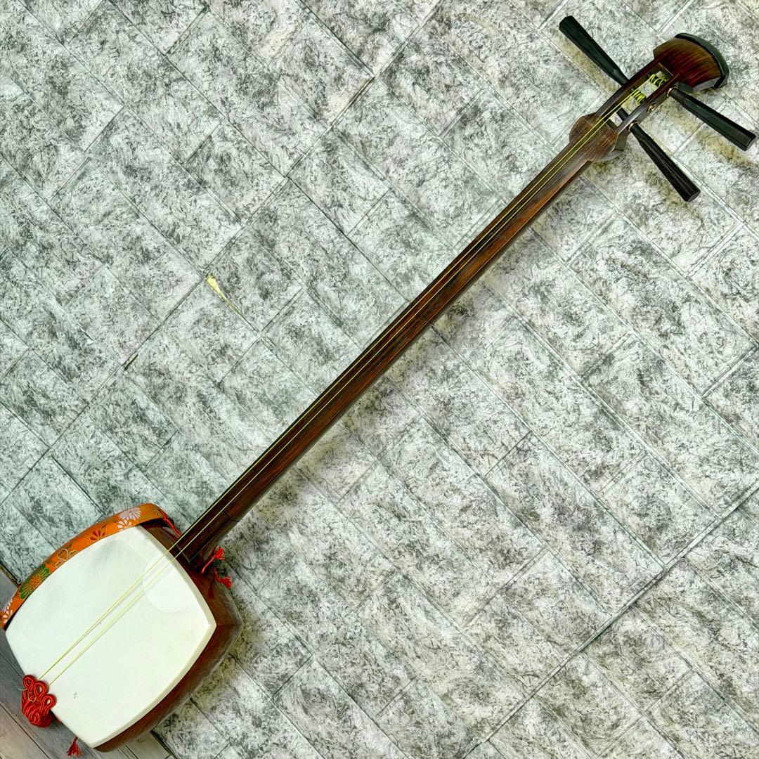 訳あり 中棹三本継三味線 紅木or紫檀・丸打胴・樹脂撥付き