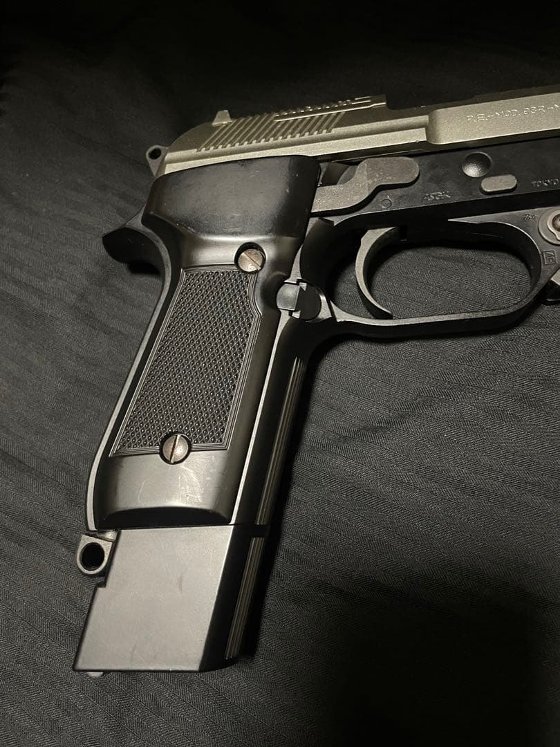 【微カスタム】東京マルイ　電動ガン　M93R シルバースライド　リポ化SBD取付