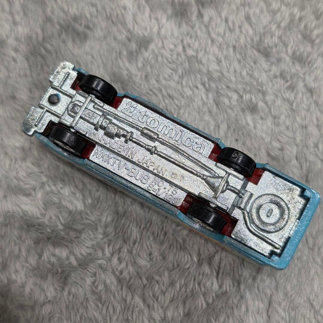 トミカ　11台セット　NHK、ふそうコンテナ、ローソン、ファミマ　tomica