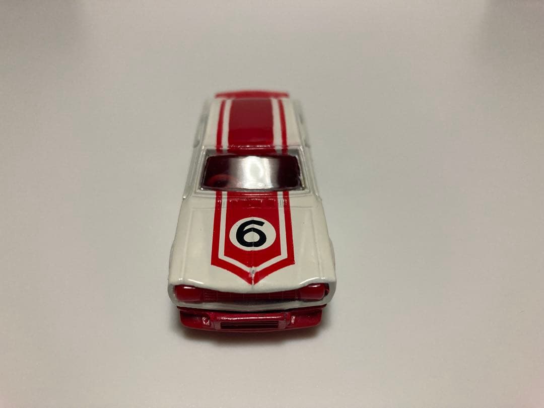 トミカ　日本製　ニッサン　スカイライン　2000GT-Rレーシング　1Eホイール