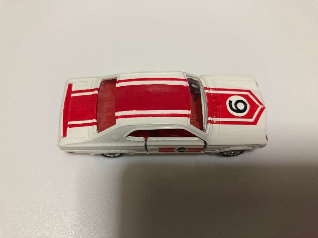 トミカ　日本製　ニッサン　スカイライン　2000GT-Rレーシング　1Eホイール