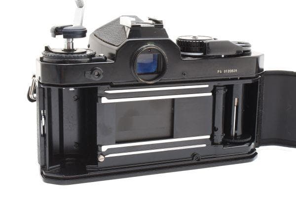 フィルムカメラ Nikon FE black body #536