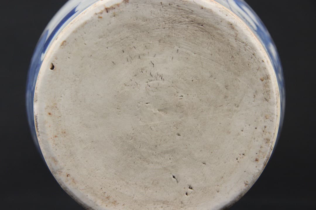 中国美術 清時代 　青花 博古文 長頸瓶 時代品 古磁 ENM23-5