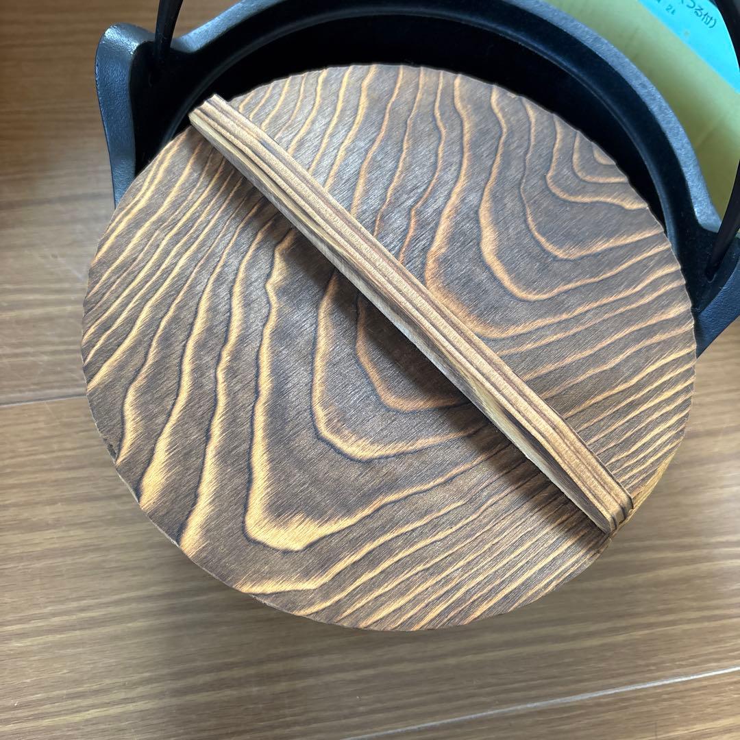 COOKAE 鋳鉄鍋 木製蓋付き　南部鉄器