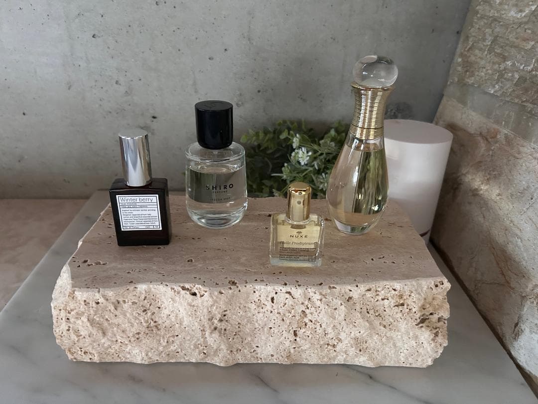 天然大理石　イタリア　トラバーチン　割肌●一点物●アクセサリー台　台座●送料無料