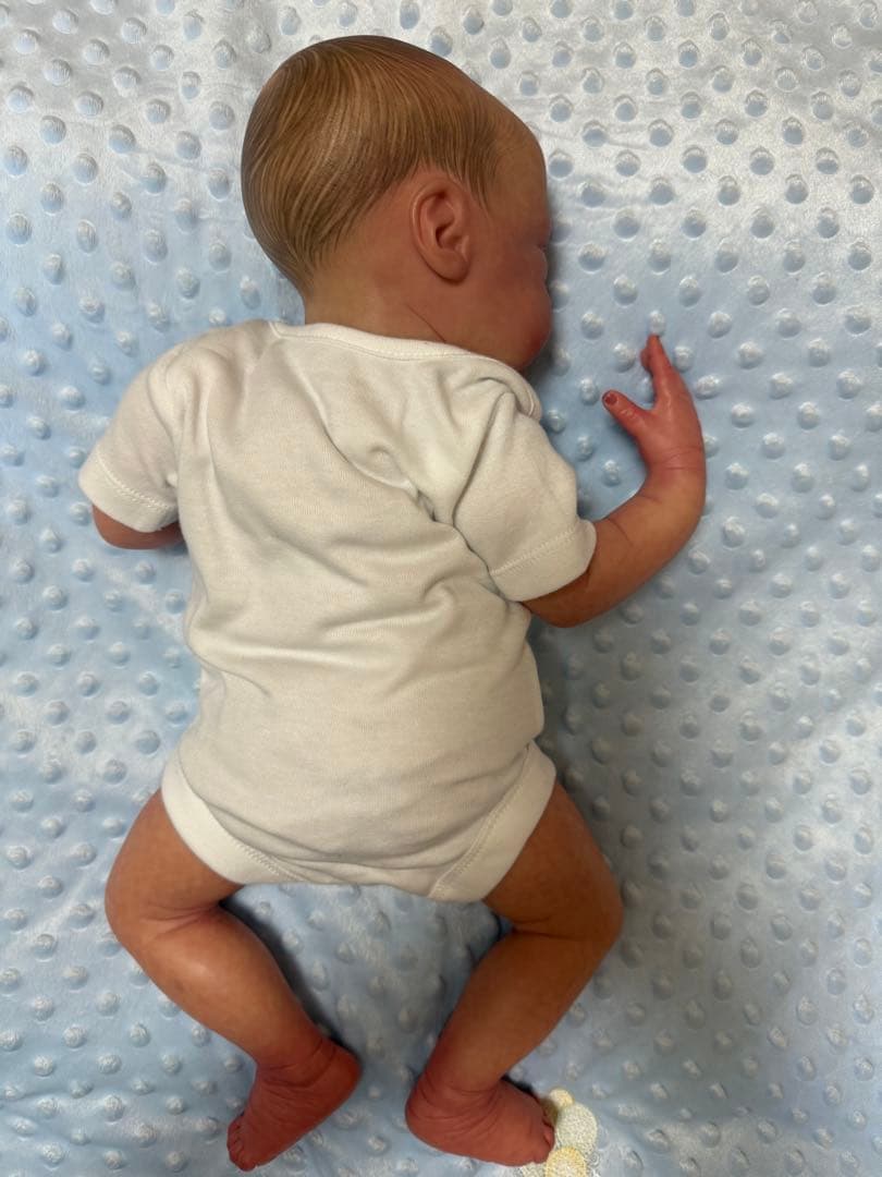 リボーンドール　リアルご機嫌ななめベビー