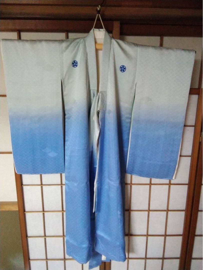 男の子用・3歳向け・正絹・未使用のお着物とお被覆のセット