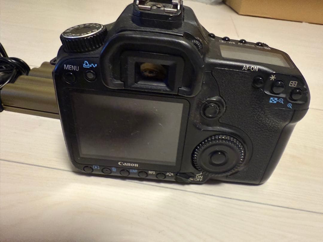 Canon デジタル一眼レフカメラ 　バッテリー　SDカード即購入お値下げ⭕️