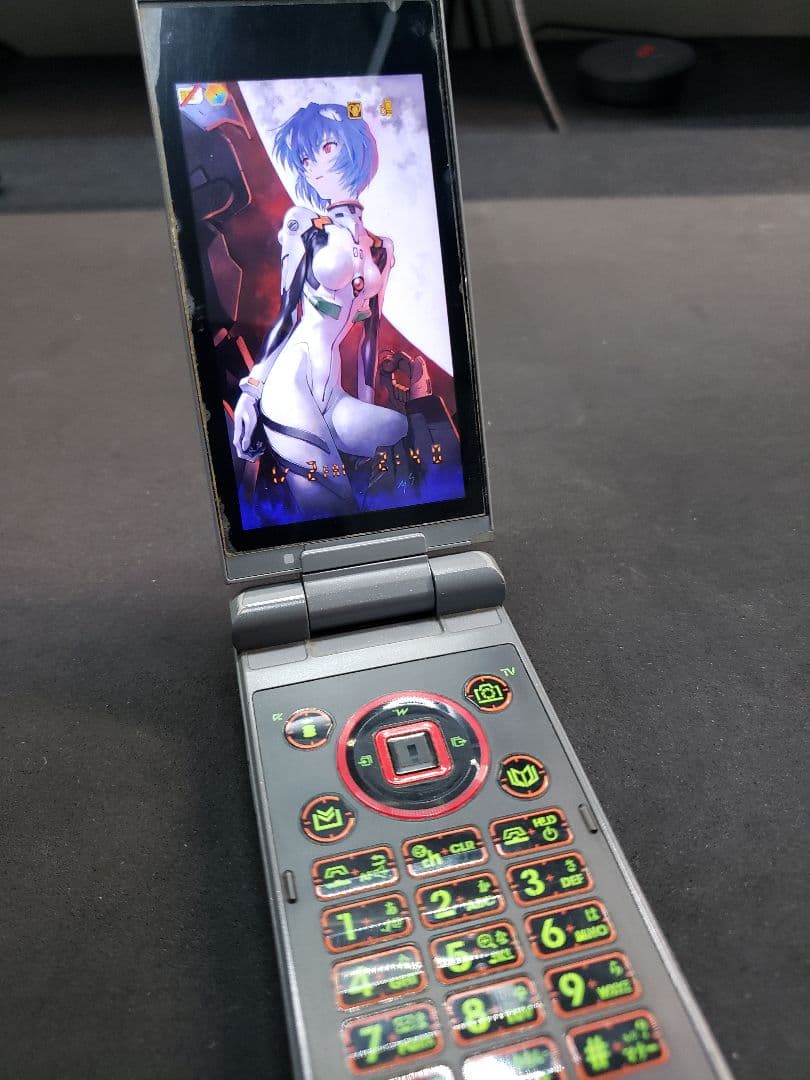 SH-06A NERV 携帯電話本体