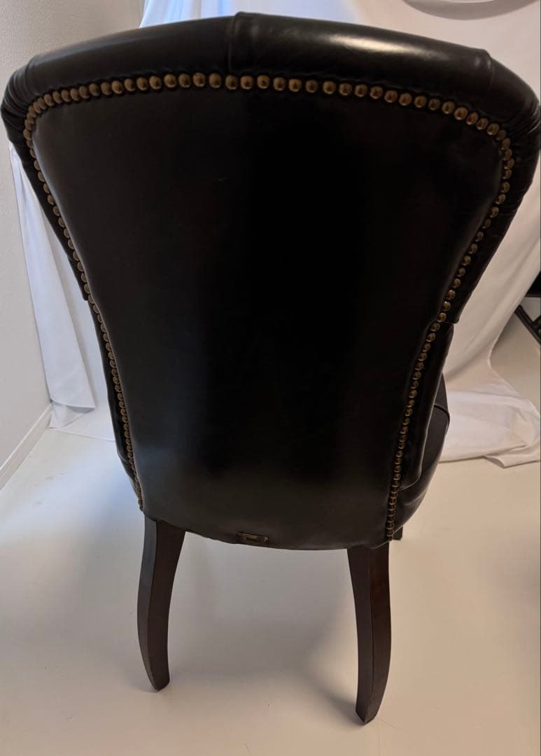 Halo ハロ　チェスターチェア