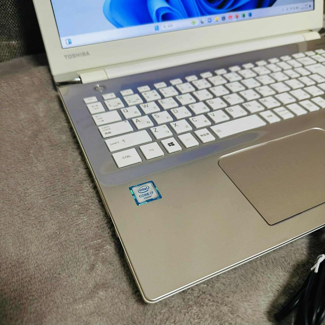 S182 TOSHIBAノートパソコンi7メモリ8G高速SSDサクサクWin11
