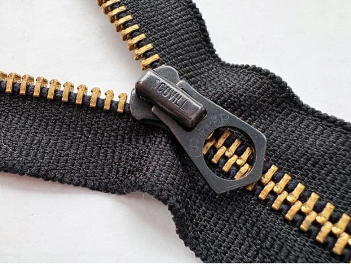 atushiページ GUIDI社ホースバット　ロングウォレット