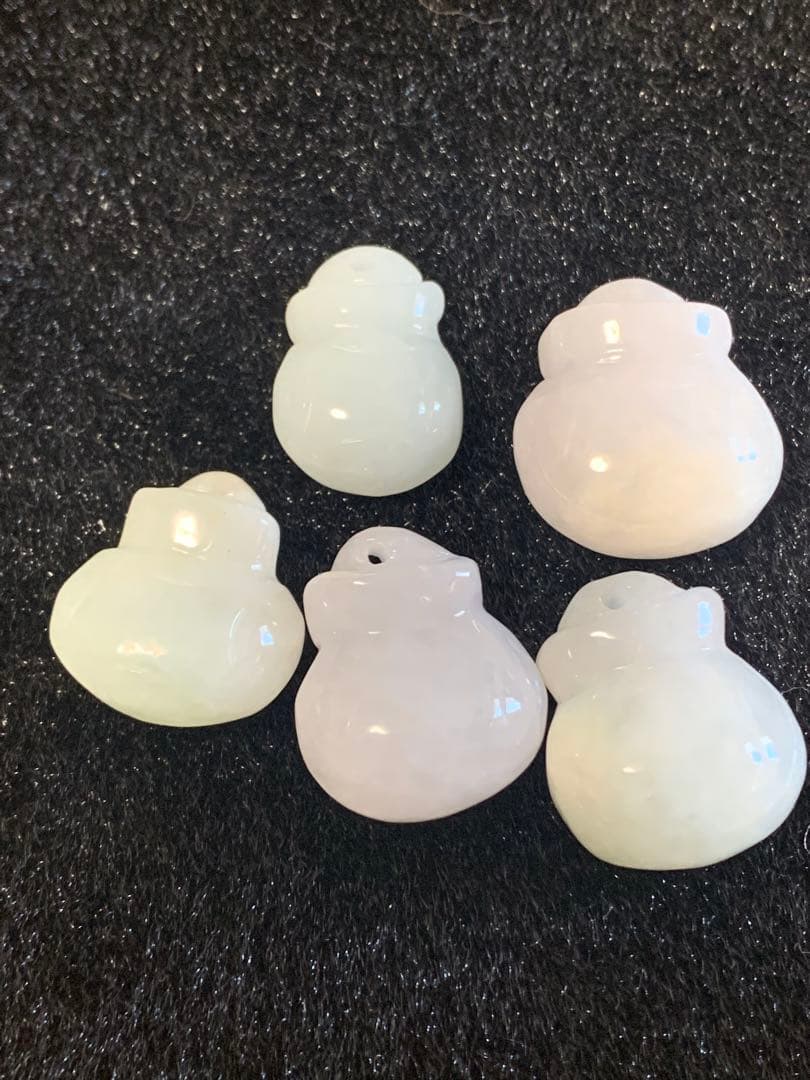 翡翠　彫り物セット