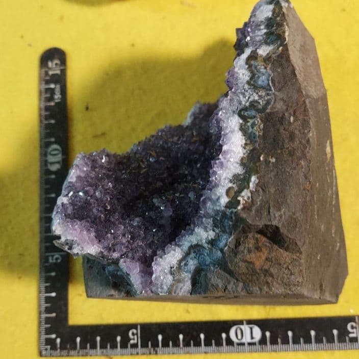 大きな1.1kg超え紫水晶アメジストクラスター原石 台座も付いてこの価格 493