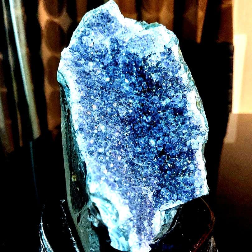 大きな1.1kg超え紫水晶アメジストクラスター原石 台座も付いてこの価格 493