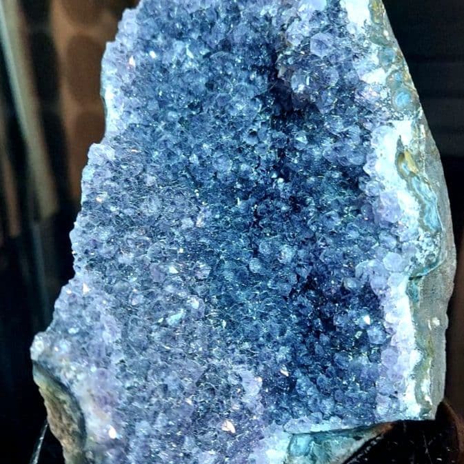 大きな1.1kg超え紫水晶アメジストクラスター原石 台座も付いてこの価格 493