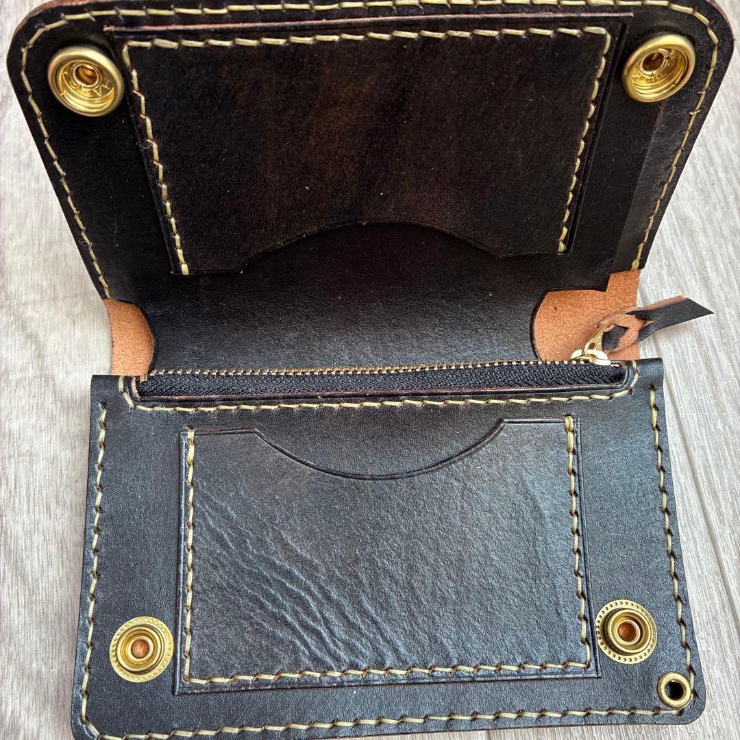【茶芯ブラック】トラッカーウォレット　ミドル　真鍮　お札を折らずに収納