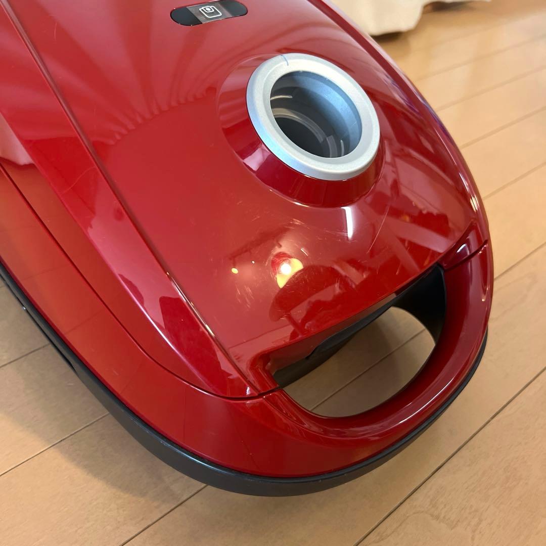 T*i様 ミーレ キャニスター掃除機 SDCO 4　Compact C2